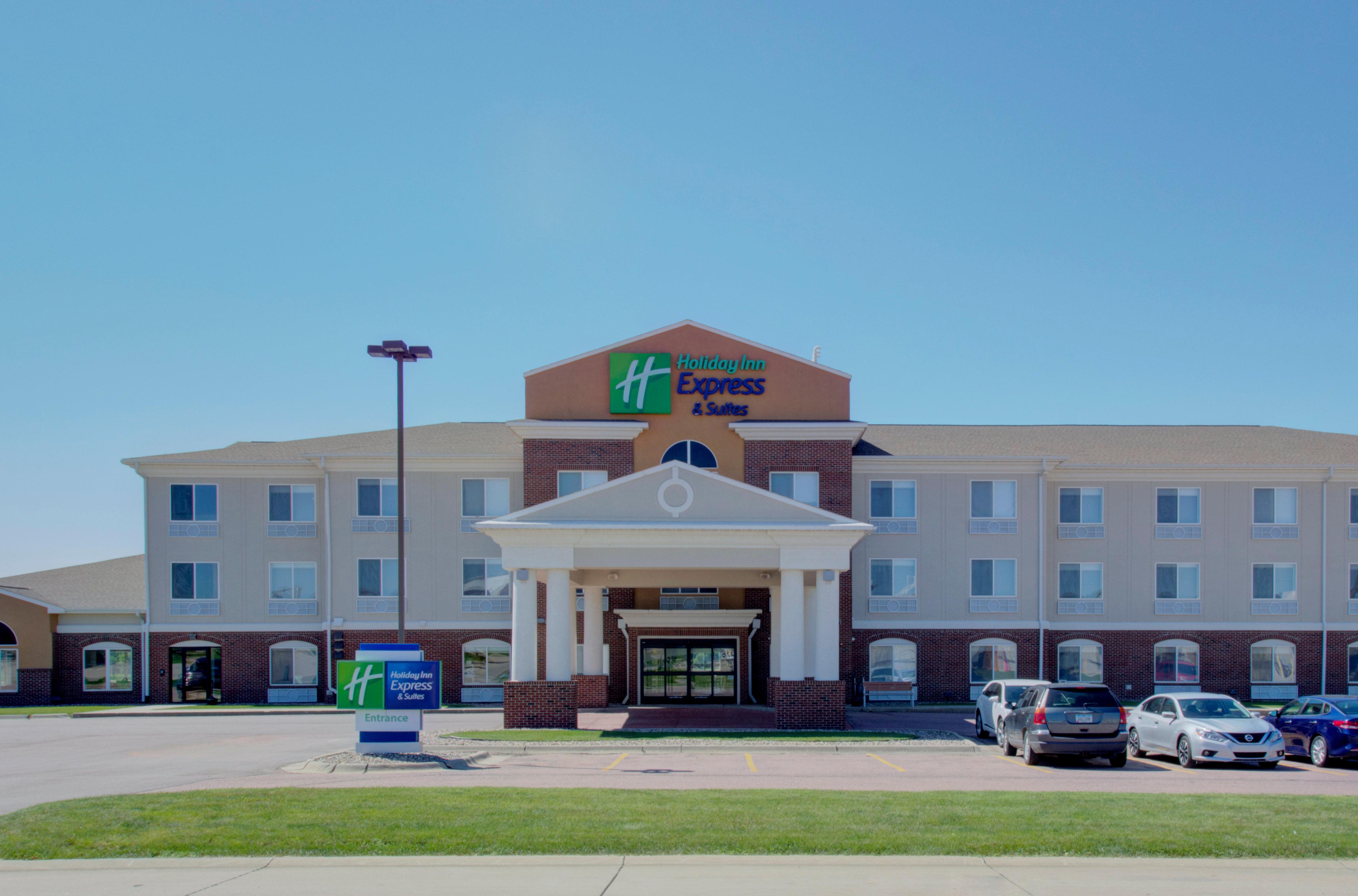 Holiday Inn Express & Suites Le Mars By Ihg Buitenkant foto