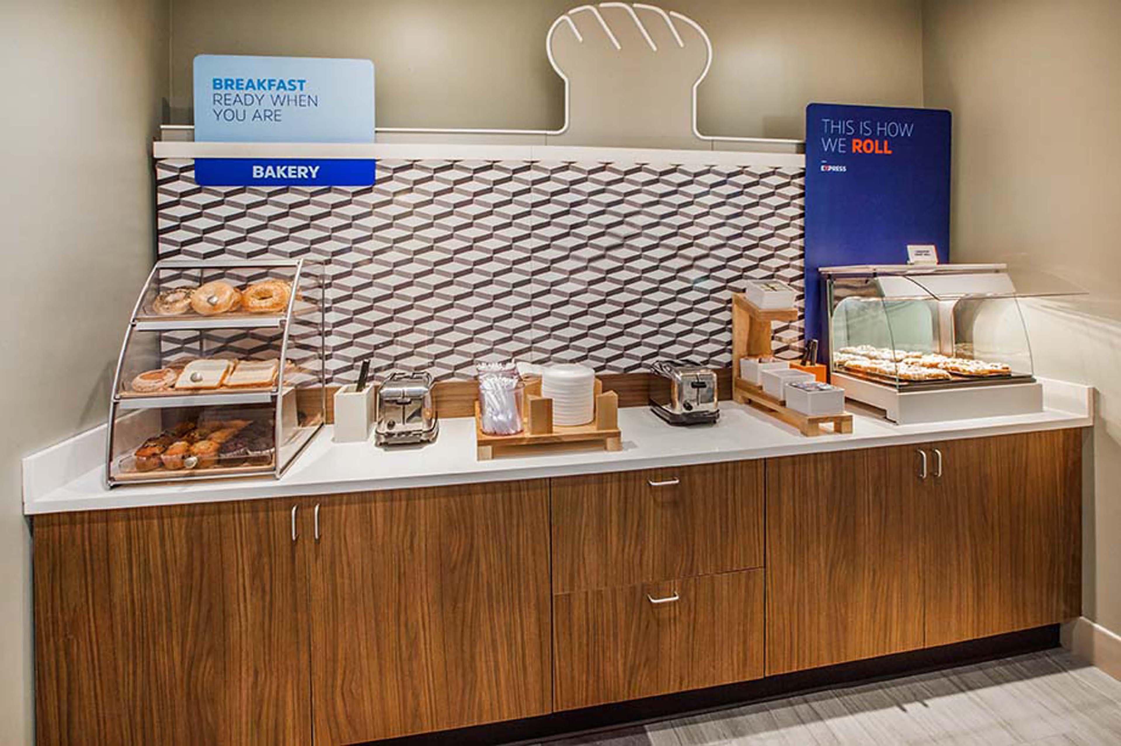 Holiday Inn Express & Suites Le Mars By Ihg Buitenkant foto