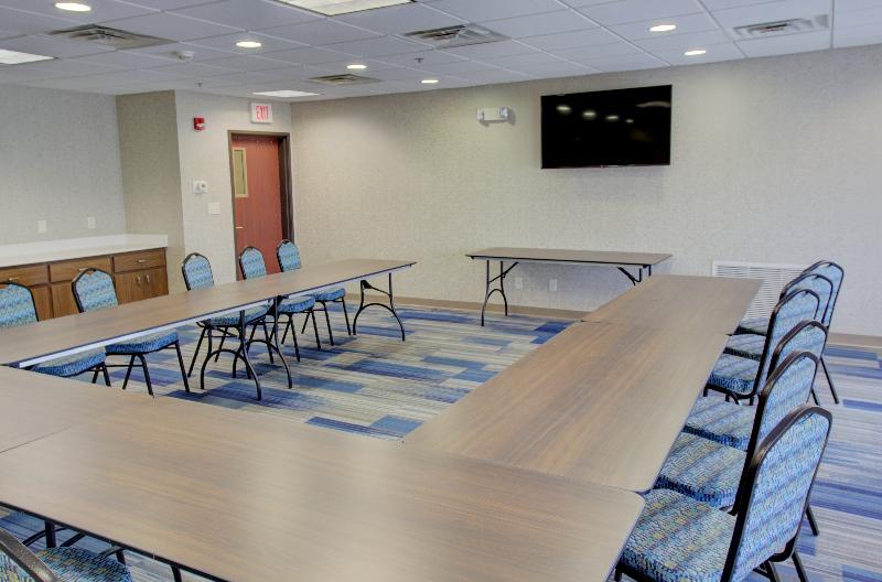 Holiday Inn Express & Suites Le Mars By Ihg Buitenkant foto